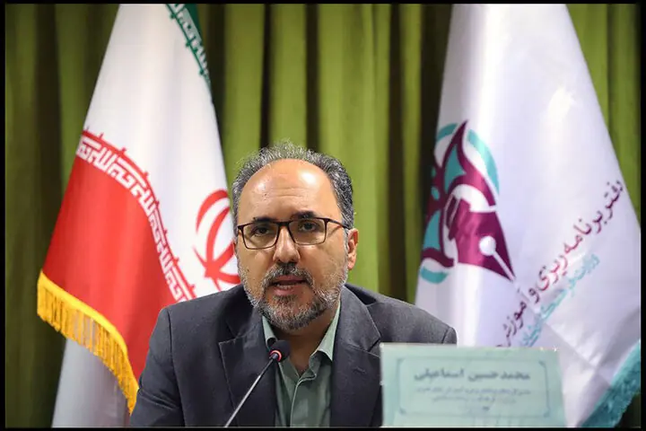 مجموع هنرستانهای هنرهای زیبا در کل کشور به عدد ۷۰ رسید/ از تغییرات محتوایی کتب درسی آموزشگاههای هنری چه میدانیم؟