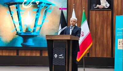  بگذارید چراغ رسانه و روزنامه‌نگاری مستقل روشن بماند/ جوایزی که خبرنگاران خبرآنلاین از اختتامیه چهارمین دوره «چراغ حقیقت» به خانه بردند