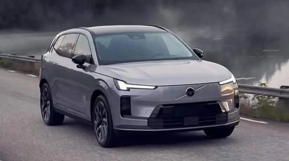 طرح فروش ولوو XC70 پلاگین هیبرید مدل 2026 + جدول و شرایط - مردم سالاری آنلاین