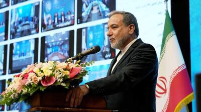 تجلیل عراقچی از معلمان و دانشآموزان شهید در سیونهمین اجلاس رؤسای آموزش و پرورش کشور - مردم سالاری آنلاین