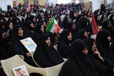  فیلم/ بزرگداشت چهلمین روز خاکسپاری رهبر شهید در زنجان