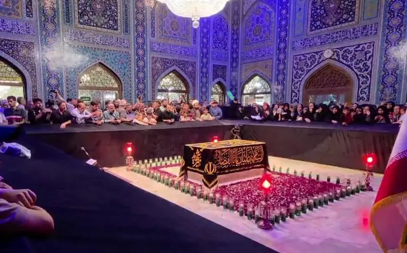  فیلم/ تایم‌لپسی از حضور عاشقان آقای شهید در اطراف مزار ایشان