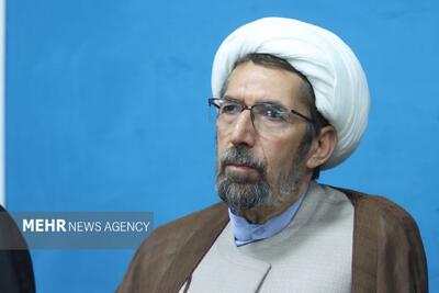 تأکید نماینده ولی فقیه در سپاه تهران بر تقویت معنویت و بصیرت در سپاه