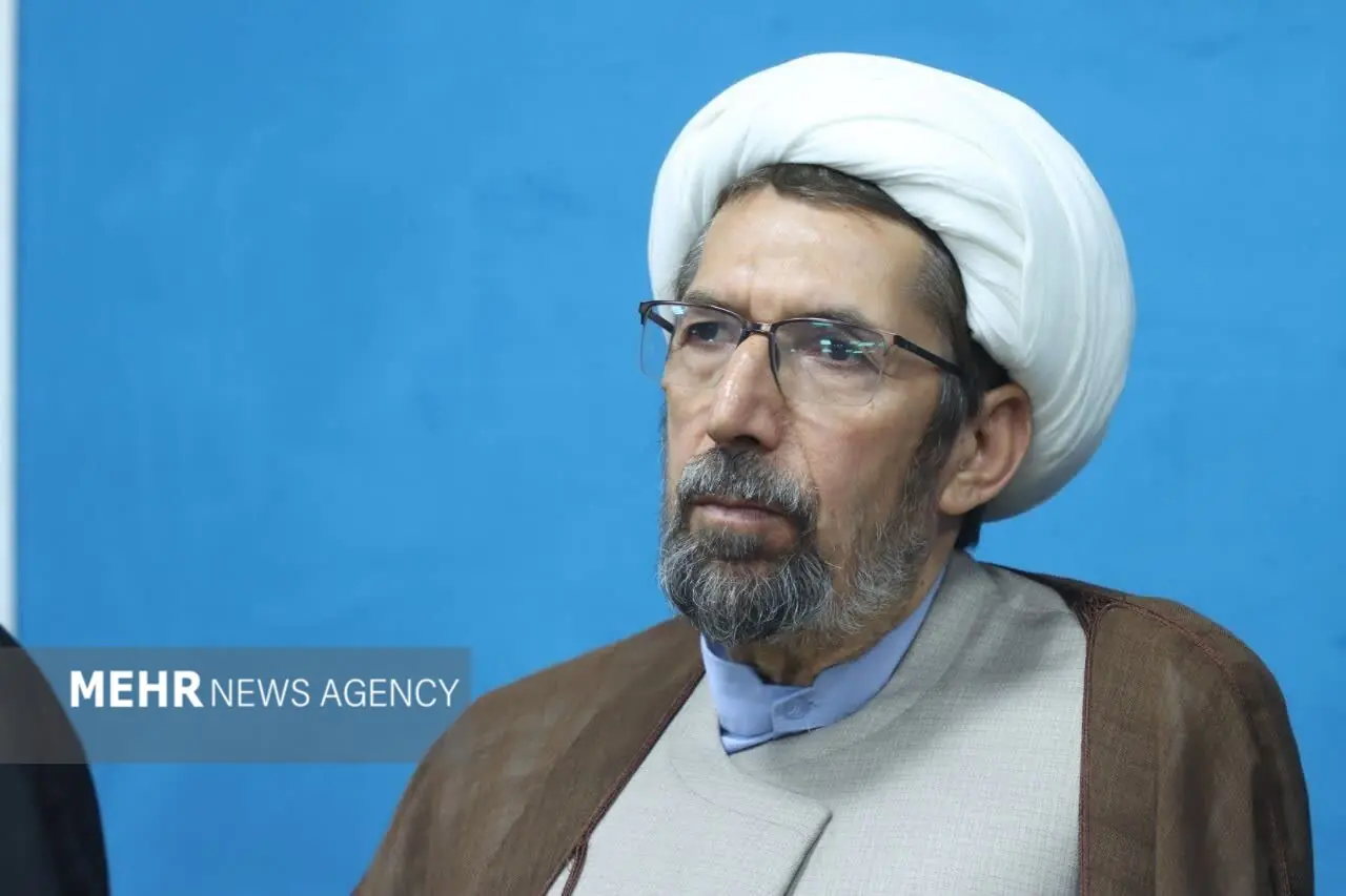 تأکید نماینده ولی فقیه در سپاه تهران بر تقویت معنویت و بصیرت در سپاه