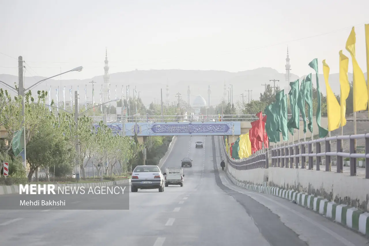 گرمای هوا تا پایان هفته در قم ماندگار است؛ صدور هشدار سطح زرد