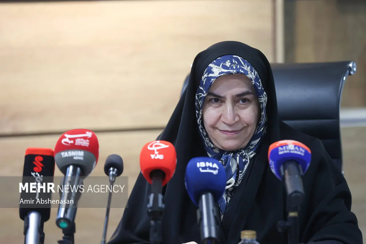 نشست خبری فاطمه مقصودی عضو کمیسیون اقتصادی مجلس