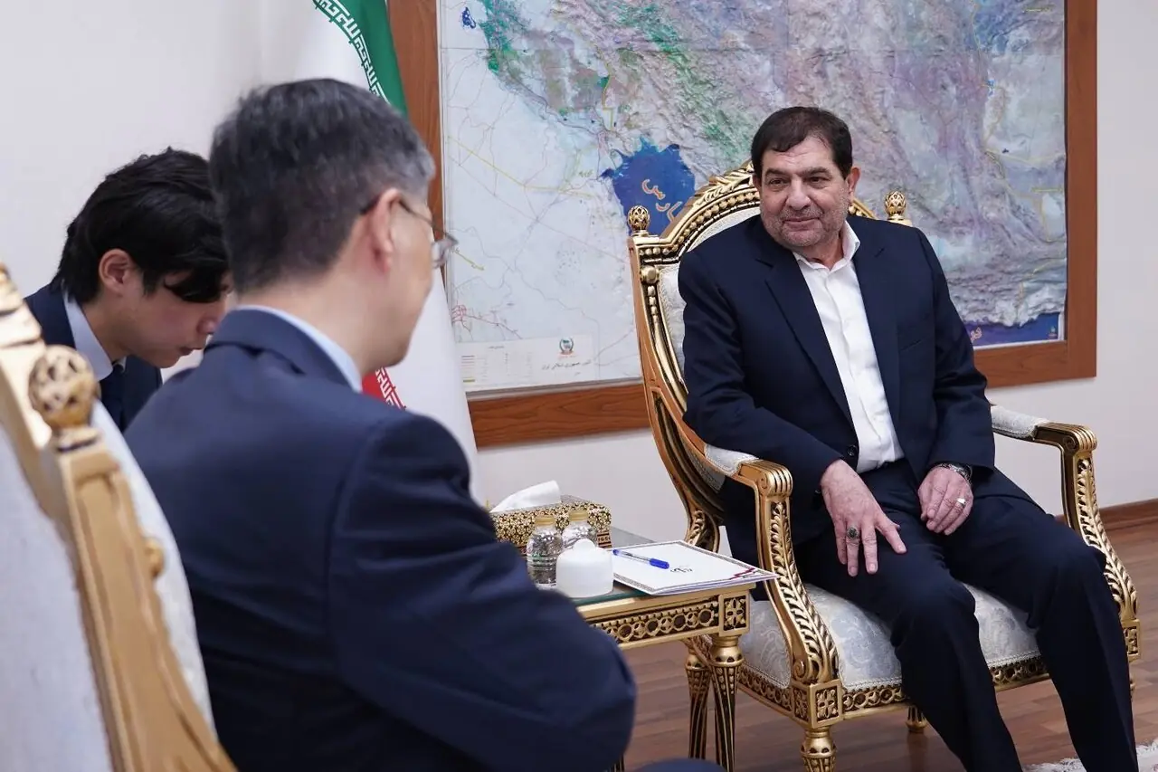 مخبر: روابط تهران و پکن راهبردی است
