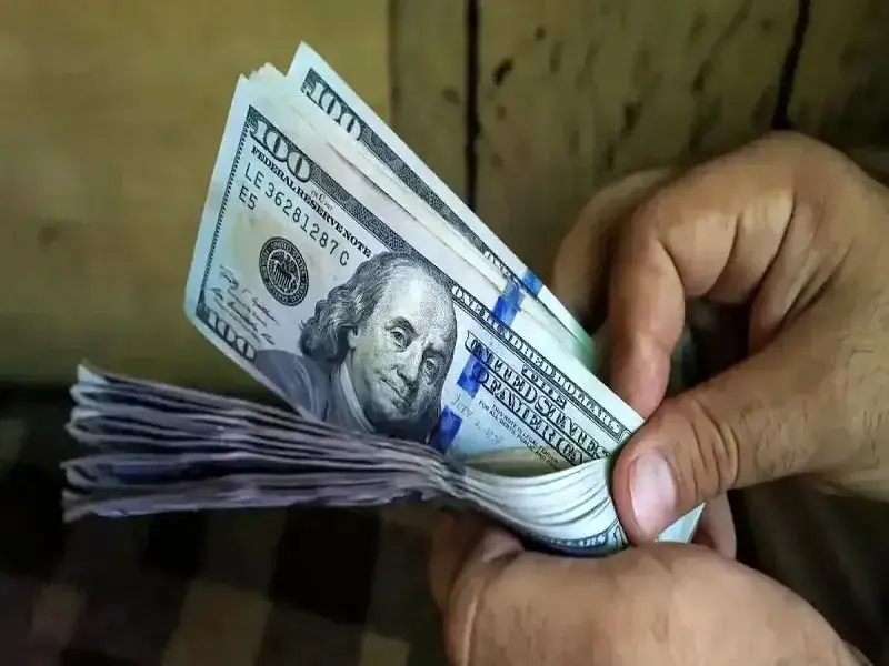 قیمت دلار توافقی امروز سه شنبه ۲۷ مرداد ۱۴۰۵