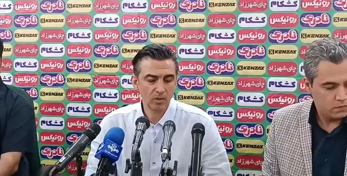 رحمتی: برای ایجاد تغییرات، دستمان بسته بود (ویدئو) - پارس فوتبال