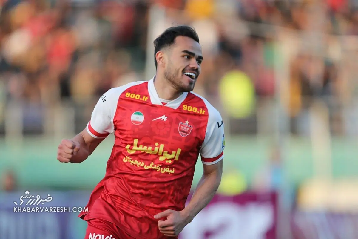 اورونوف مقابل استقلال نماد پرسپولیس شد +عکس - پارس فوتبال
