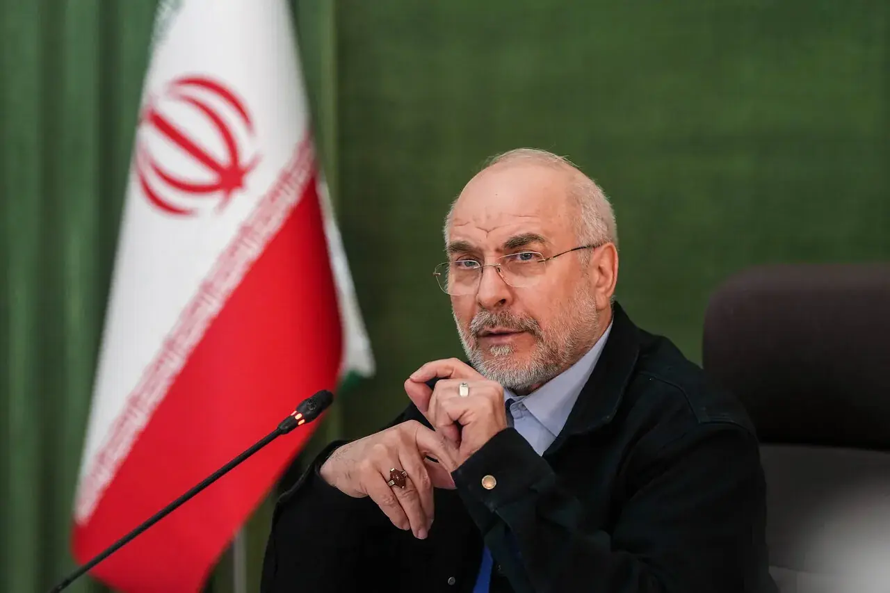  ببینید| زیرنویس جنجالی شبکه خبر همزمان با سخنرانی قالیباف