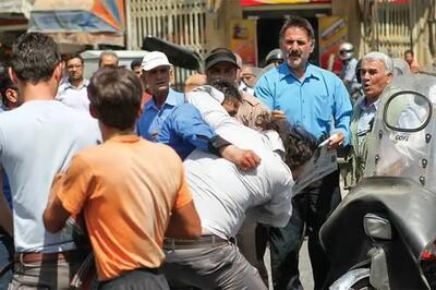 قمهکشی در ایستگاه بیآرتی وحیدیه