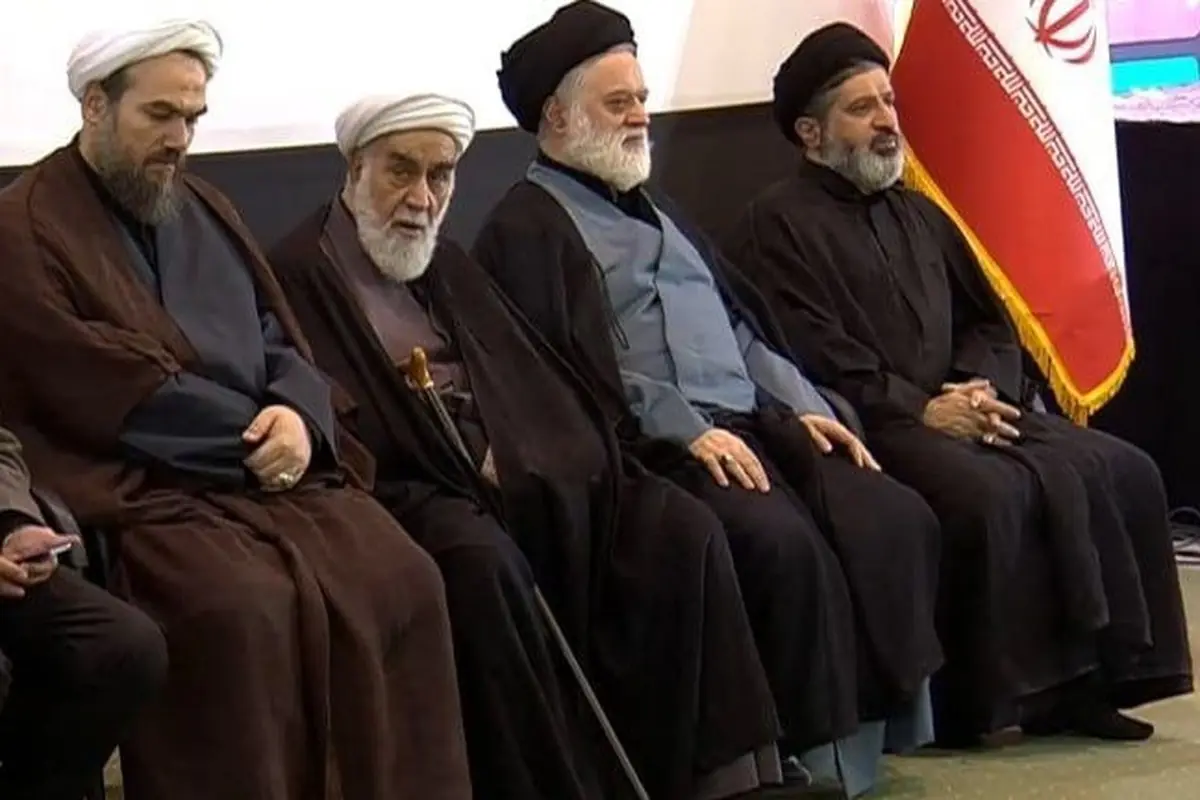 آغاز مراسم بزرگداشت چهلم «آقای شهید ایران» در مصلای تهران + فیلم (۲۷ مرداد ۱۴۰۵)