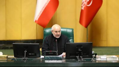  احوالپرسی و عرض تسلیت رئیس مجلس با فرزندان رهبر شهید انقلاب + فیلم