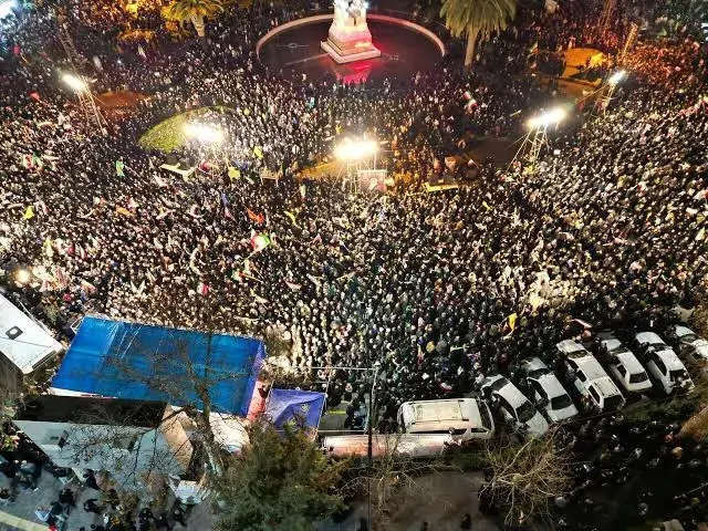 میدانداری گرگانیها با چاشنی دود و شعله/ صد و هفتادمین اجتماع ضداستکباری با صلابت برپا شد+فیلم