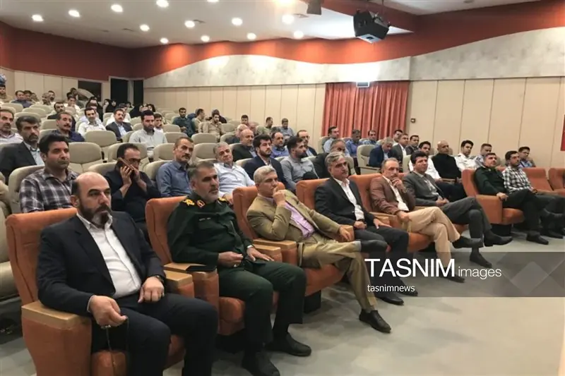 امنیت امروز کشور ثمره خون پاک شهداست/پاسداشت خانواده شهدا وظیفه است - تسنیم