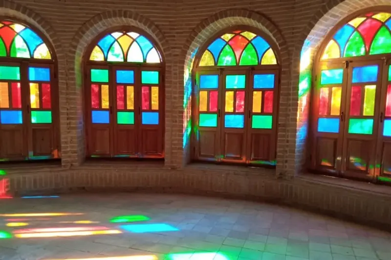 رونق صنعت توریسم؛ دریچهای رو به آینده روشن ملایر تصویر - تسنیم