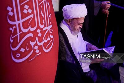 حضور آیتالله سبحانی در جوار مزار رهبر شهید انقلاب - تسنیم