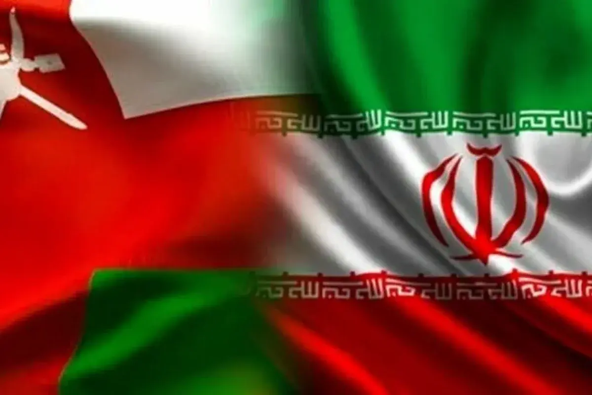 والاستریت ژورنال: مذاکرات ایران و عمان درباره افزایش تردد در تنگه هرمز پیشرفت داشته است