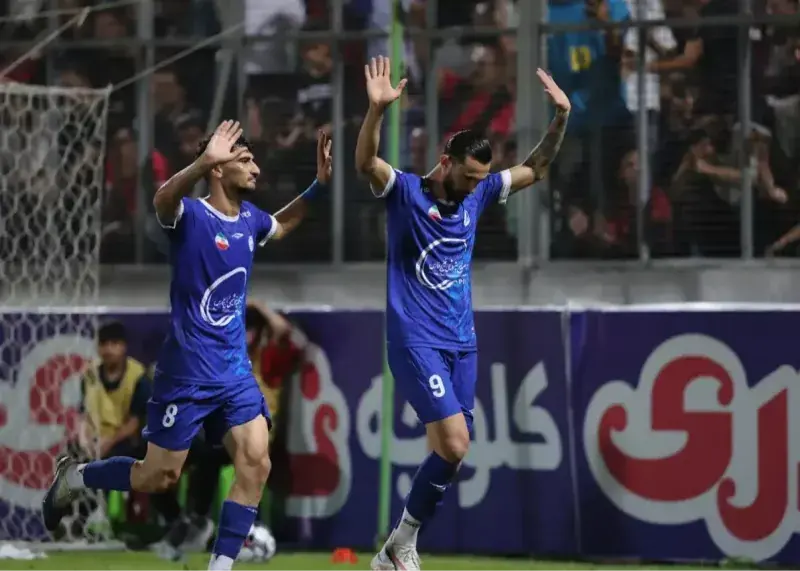 گلزن استقلال از طلسمشکنی خوشحال نشد!