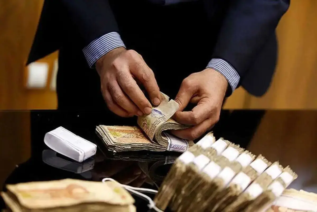 حقوق کارگران شهریور 1405 دوباره افزایش پیدا میکند / بند قانونی افزایش حقوق