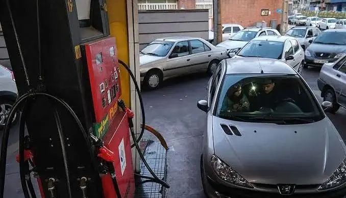 سرمقاله خراسان/ بنزین؛ برای ۱۰درصد کمبود، جراحی راه نیندازید | آخرین خبر