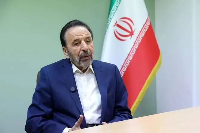 واعظی: جناح مقابل پزشکیان به مذاکره اعتقاد ندارد/ میگویند اینقدر باید بجنگیم که یا خودمان نابود شویم یا طرف مقابل!