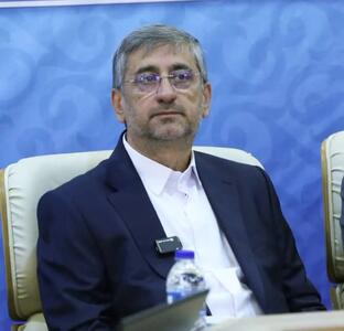 استاندار لرستان: تولیدکنندگان در جنگ اقتصادی نقش ماندگاری در مقابله با دشمنان ایفا کردهاند