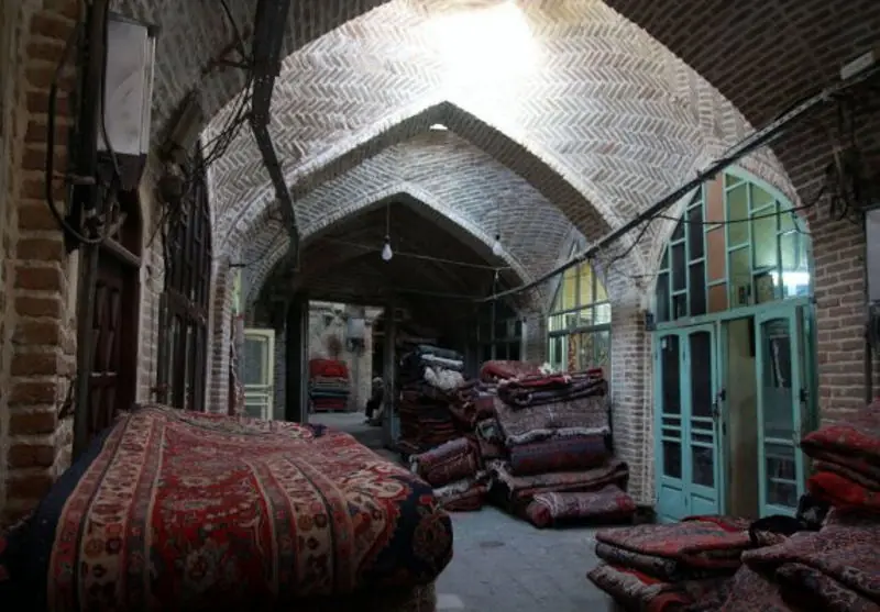 فرش دستباف همدان راهی کانادا شد | انصاف نیوز