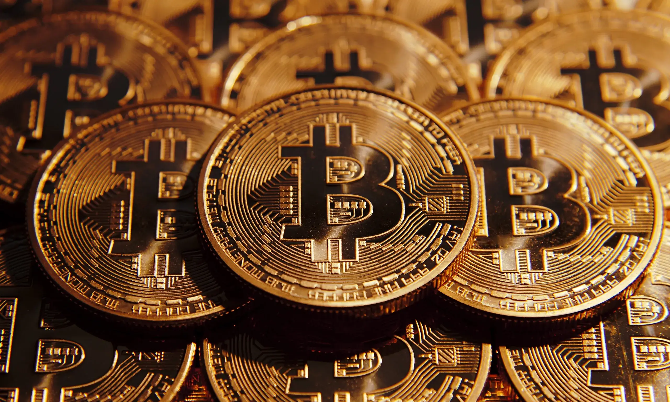 قیمت بیت کوین، امروز چهارشنبه ۲۸ مرداد ۱۴۰۵