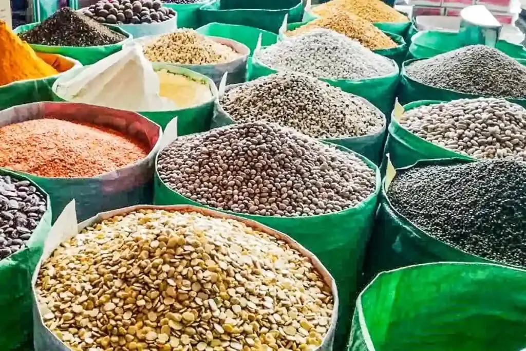خبر خوش برای مردم؛ قیمت حبوبات ۵۰ درصد ارزان شد