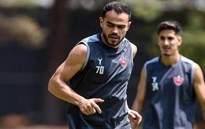 پرسپولیس - اوستون اورونوف؛ مشکلی وجود دارد؟