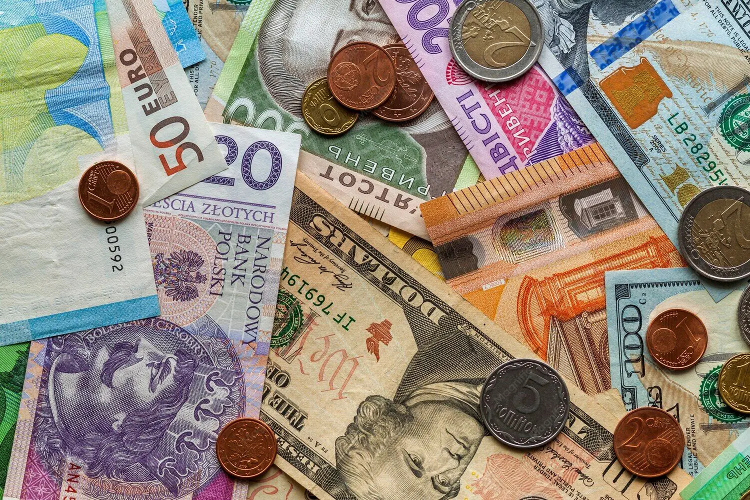  قیمت ارز امروز ۲۸ مرداد؛ دلار و یورو چند شد؟