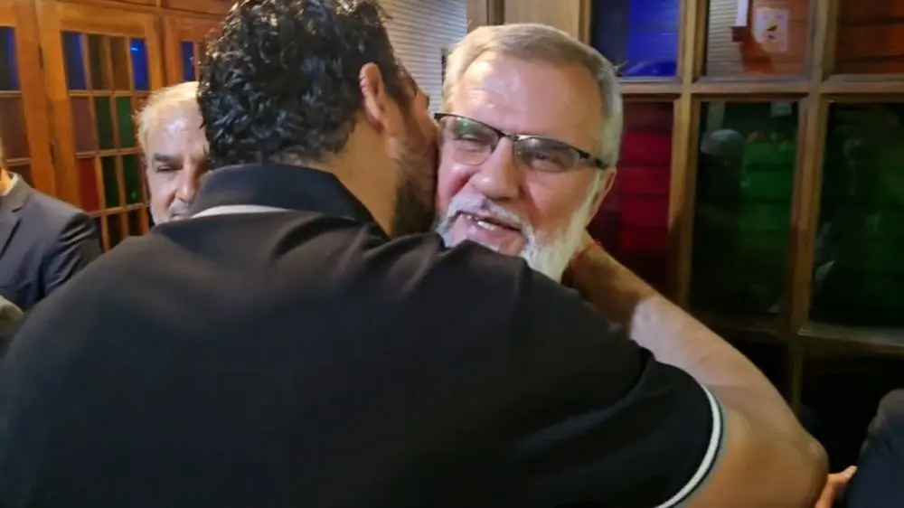 حضور برخی از چهره های فوتبالی در مراسم درگذشت خواهر بزرگوار محمد رویانیان