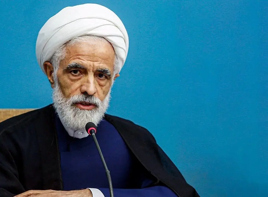 انصاری، معاون رئیسجمهور: طرح مقابله با نفوذ مغایر با قانون اساسی و حقوق شهروندی است