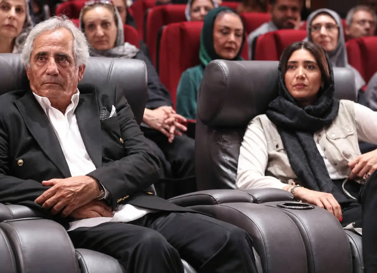  تجلیل دختر از پدر؛ تصاویر احساسی از نیکی مظفری و مجید مظفری