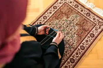 طریقه خواندن نماز حاجت در روز جمعه