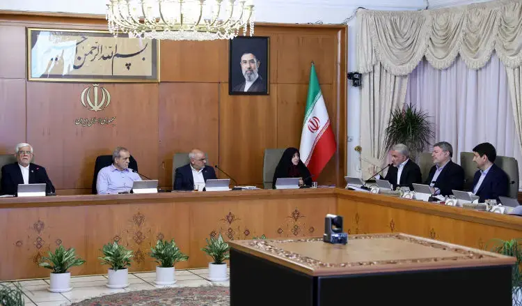 تأکید بر رفع موانع همکاری با افغانستان و تقویت زیرساختهای انرژی و دفاعی