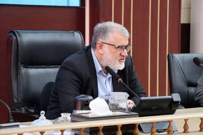 تأکید استاندار تهران بر شتاببخشی به توسعه انرژیهای تجدیدپذیر