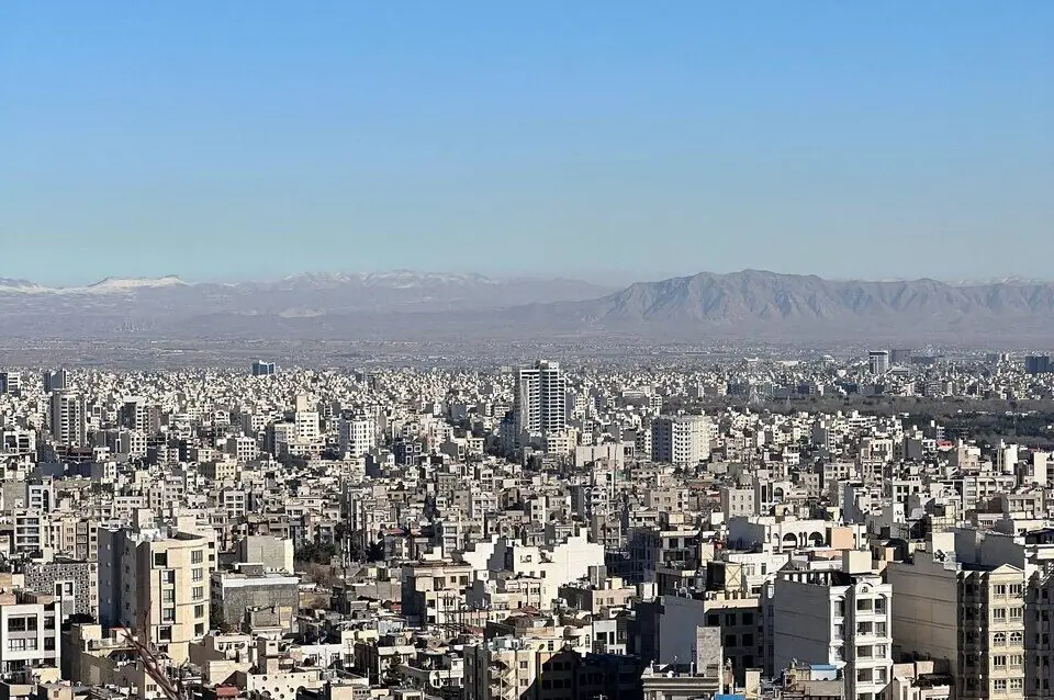 آلودگی هوای اصفهان امروز چهارشنبه ۲۸ مرداد + جدول شاخص کیفیت هوا به تفکیک مناطق