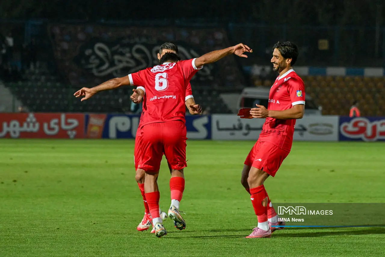 پخش زنده بازی پرسپولیس و استقلال خوزستان + پخش مستقیم شبکه ۳