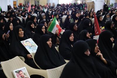  فیلم | مراسم بزرگداشت چهلمین روز خاکسپاری رهبر شهید انقلاب در زنجان