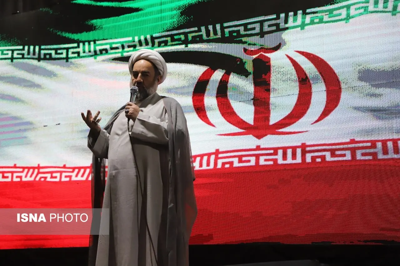 دشمن شناخت درستی از ملت ایران ندارد و به همین دلیل عملکردش نتیجه نمیدهد