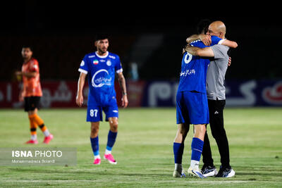  دوست ندارم پنجره استقلال باز شود
