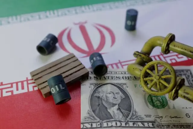 پول نفت آمد؛ مخارج دلاری دولت تا دیماه تامین شد