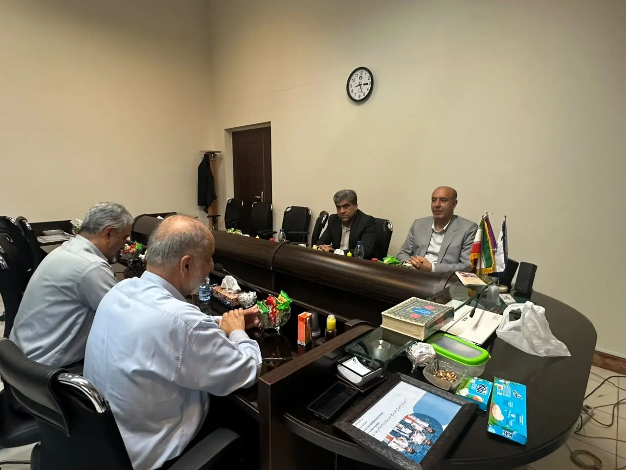 معاون استاندار فارس بر تقویت زیرساختهای پژوهشی تأکید کرد