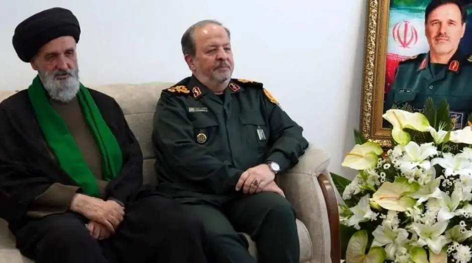 سردار ابنالرضا: مسیر شهدای صنایع دفاعی با قدرت ادامه خواهد یافت - مردم سالاری آنلاین