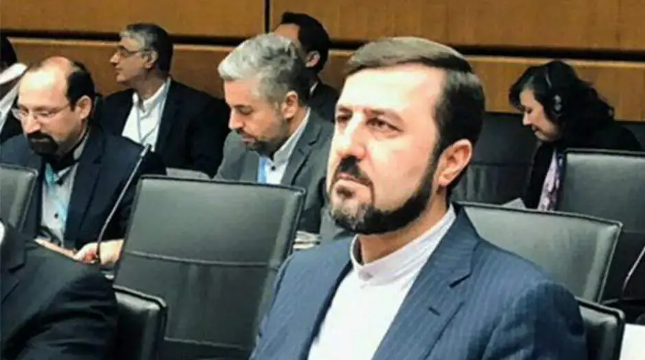 ملت ایران در برابر فشار عقبنشینی نمیکند - مردم سالاری آنلاین