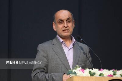 حق شناس: گیلان ظرفیت های کمنظیری برای توسعه دارد