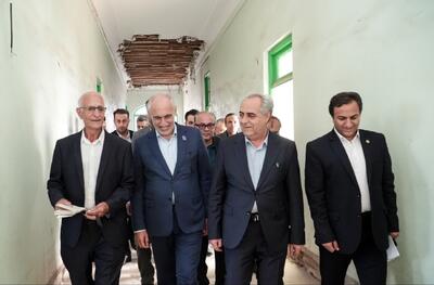 پورمحمدی: دبیرستان فردوسی تبریز احیا و به فناوریهای نوین مجهز میشود